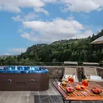 Medieval Tower Mit Whirlpool Auf Der Dachterrass By Interhome Dom wakacyjny Pratovecchio