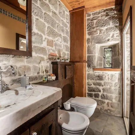 Medieval Tower Mit Whirlpool Auf Der Dachterrass By Interhome *