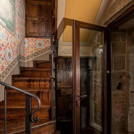 Medieval Tower Mit Whirlpool Auf Der Dachterrass By Interhome