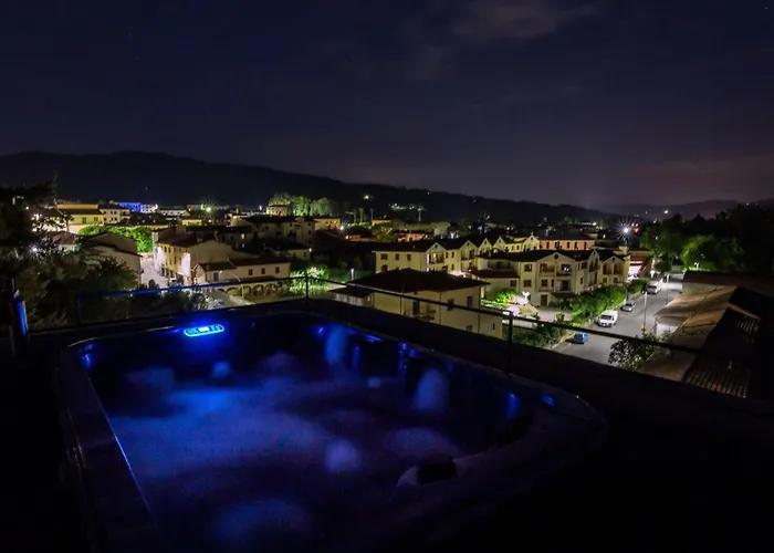 Ferienhaus Medieval Tower Mit Whirlpool Auf Der Dachterrasse By Interhome Pratovecchio