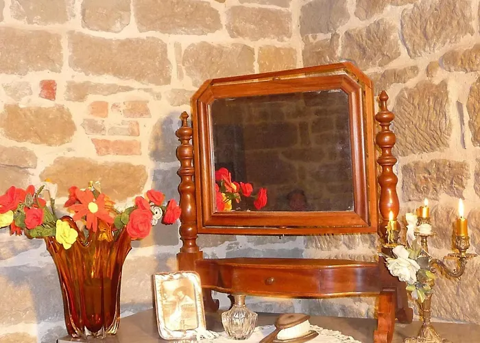 Ferienhaus Medieval Tower Mit Whirlpool Auf Der Dachterrasse By Interhome Pratovecchio